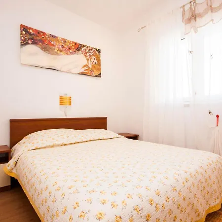 Vendégház Suncica 1613 Rogoznica