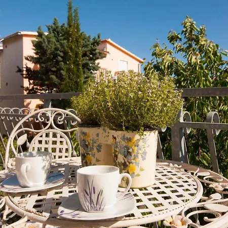 Guest house Suncica 1613 3*