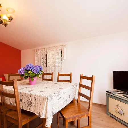 Vendégház Suncica 1613